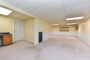 1302 Dunbarton Dr, Aurora, IL 60502 - Photo 22