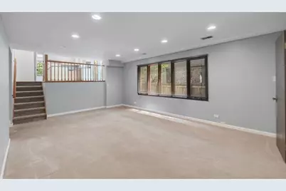 9143 Dr Korczak Terrace, Skokie, IL 60076 - Photo 14