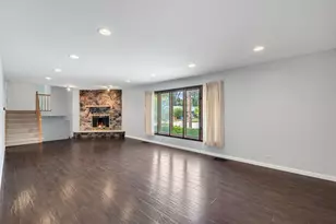 9143 Dr Korczak Terrace, Skokie, IL 60076 - Photo 8