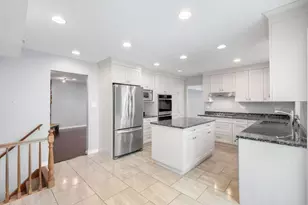 9143 Dr Korczak Terrace, Skokie, IL 60076 - Photo 10