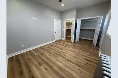 3155 N Long Avenue #1, Chicago, IL 60641 - Photo 6