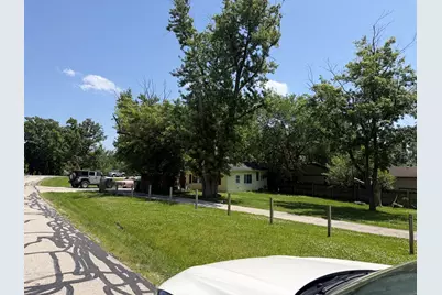 206 N Valley View Drive, Burr Ridge, IL 60521 - Photo 2