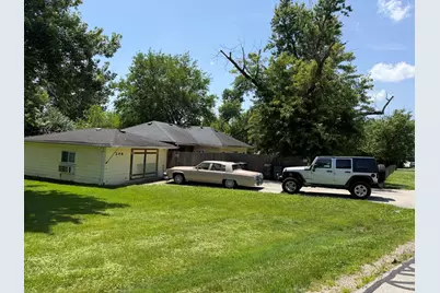 206 N Valley View Drive, Burr Ridge, IL 60521 - Photo 1