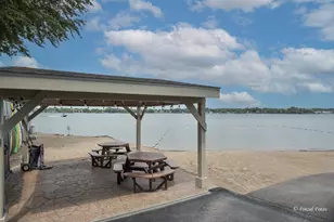 330 Sundown Ct, Wauconda, IL 60084 - Photo 4