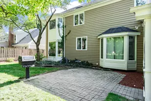 0S415 Madison St, Winfield, IL 60190 - Photo 34
