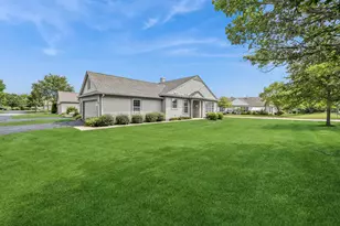 13759 Briargate Dr, Huntley, IL 60142 - Photo 16