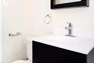 3817 N Greenview Ave, Chicago, IL 60613 - Photo 12