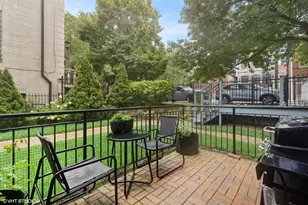 1920 W Dickens Ave, Chicago, IL 60614 - Photo 18