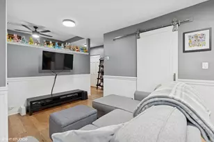 1920 W Dickens Ave, Chicago, IL 60614 - Photo 6