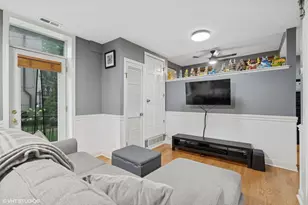 1920 W Dickens Ave, Chicago, IL 60614 - Photo 4