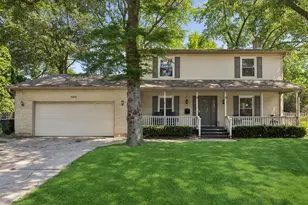 4388 Lincoln Ct, Rolling Meadows, IL 60008 - Photo 1