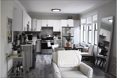839 W Cornelia Avenue #2N, Chicago, IL 60657 - Photo 4