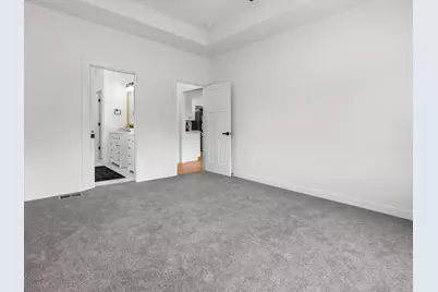 17 W Dearborn Street, Plano, IL 60545 - Photo 16
