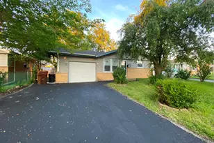 16465 Roy St, Oak Forest, IL 60452 - Photo 2