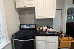 6485 W Roscoe St, Chicago, IL 60657 - Photo 6