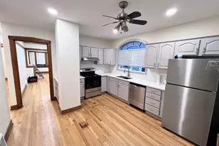 5833 W Peterson Ave, Chicago, IL 60646 - Photo 2