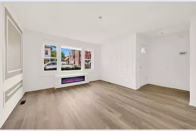 9117 S Brandon Avenue, Chicago, IL 60617 - Photo 6