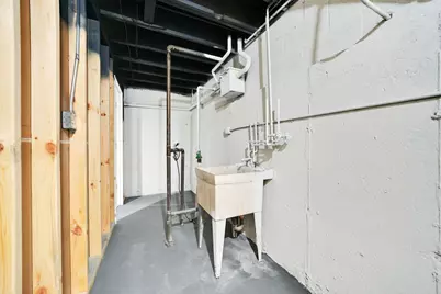 9117 S Brandon Avenue, Chicago, IL 60617 - Photo 22