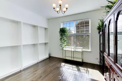 810 Lexington Circle W, Des Plaines, IL 60016 - Photo 10