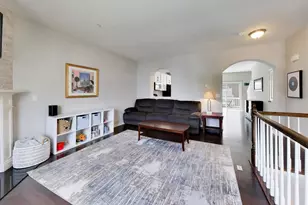 1175 Evergreen Ave, Des Plaines, IL 60016 - Photo 4
