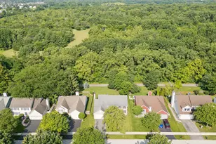 283 Meadowview Ln, Aurora, IL 60502 - Photo 20