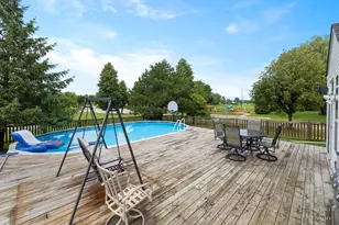 521 Winslow Way, Lake in the Hills, IL 60156 - Photo 42