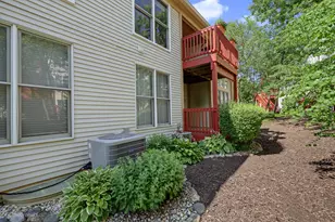 596 Harlowe Ln, Naperville, IL 60565 - Photo 28