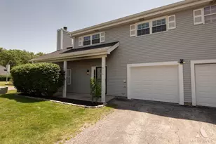 4114 195th St, Country Club Hills, IL 60478 - Photo 2