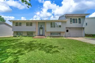 7211 Jonquil Terrace, Hanover Park, IL 60133 - Photo 2