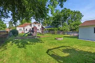 641 N Kenilworth Ave, Elmhurst, IL 60126 - Photo 26