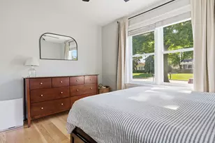 641 N Kenilworth Ave, Elmhurst, IL 60126 - Photo 16