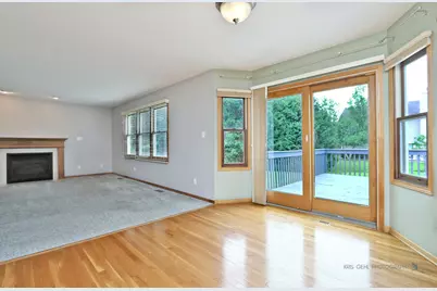 4713 Crystal Trail, McHenry, IL 60050 - Photo 8