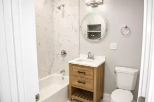 10919 S King Dr, Chicago, IL 60628 - Photo 6