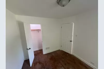 650 E 105th Place, Chicago, IL 60628 - Photo 4