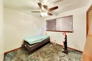 509 Paxton Ave, Calumet City, IL 60409 - Photo 16