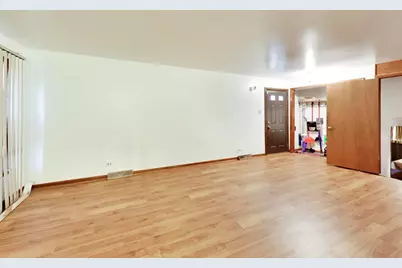 509 Paxton Avenue, Calumet City, IL 60409 - Photo 6