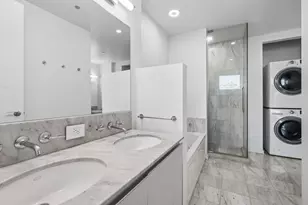 600 N Fairbanks Ct, Chicago, IL 60611 - Photo 12