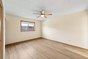 7555 Sheridan Dr, Willowbrook, IL 60527 - Photo 10