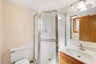 7555 Sheridan Dr, Willowbrook, IL 60527 - Photo 12