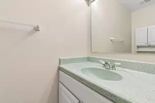 1781 Raleigh Ln, Hoffman Estates, IL 60169 - Photo 10