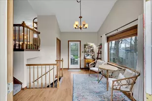 828 S Jefferson St, Batavia, IL 60510 - Photo 16