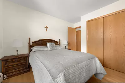 9972 Ivanhoe Avenue, Schiller Park, IL 60176 - Photo 10