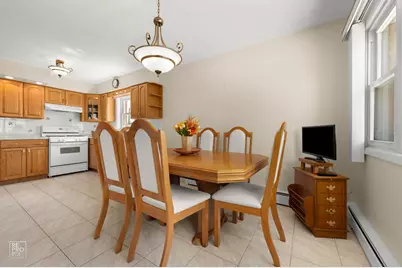 9972 Ivanhoe Avenue, Schiller Park, IL 60176 - Photo 8