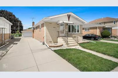 9972 Ivanhoe Avenue, Schiller Park, IL 60176 - Photo 2