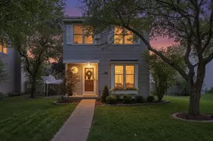 916 Britta Ln, Geneva, IL 60134 - Photo 28