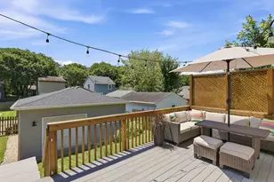 916 Britta Ln, Geneva, IL 60134 - Photo 24