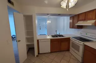 4424 Euclid Ave, Rolling Meadows, IL 60008 - Photo 4