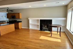 5928 S Prairie St, Chicago, IL 60637 - Photo 4