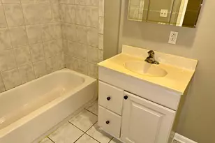 5928 S Prairie St, Chicago, IL 60637 - Photo 10