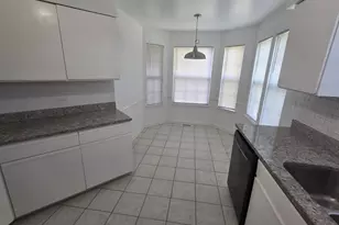 2213 Camden Ln, Hanover Park, IL 60133 - Photo 6